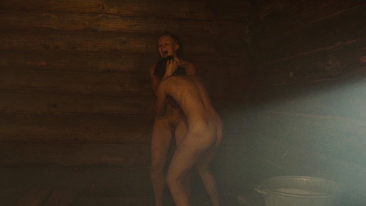 Голая Аньорка Штрехель в фильме край