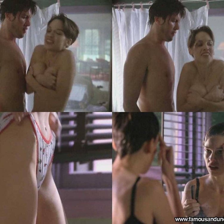 Эротичное фото умаляющих девушек