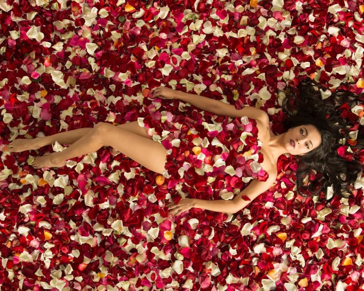 Асель Садвакасова позорная