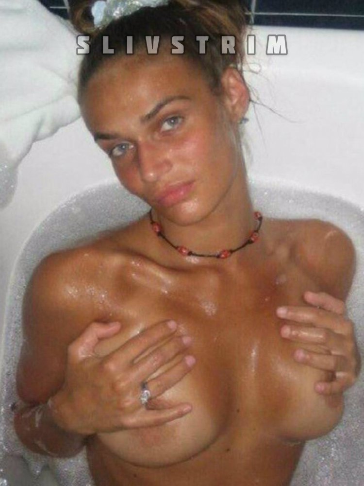 Айза Долматова влагалище