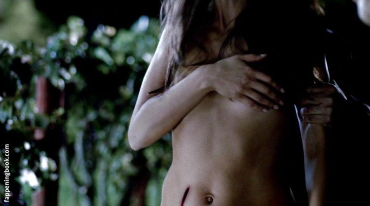 Габриэлла Белисарио ню