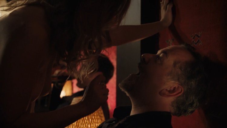 Джейден Коул в фильме вилла