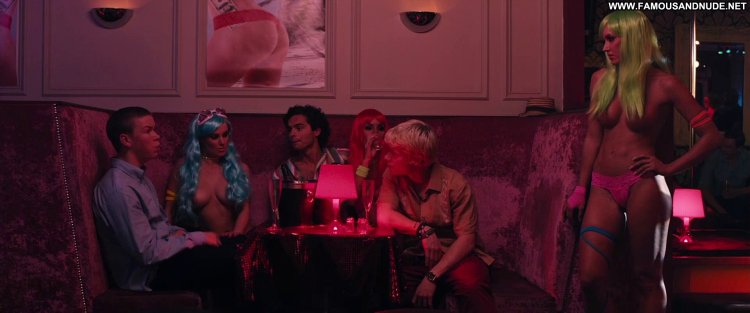 Эмма Ригби 18+секс фильм