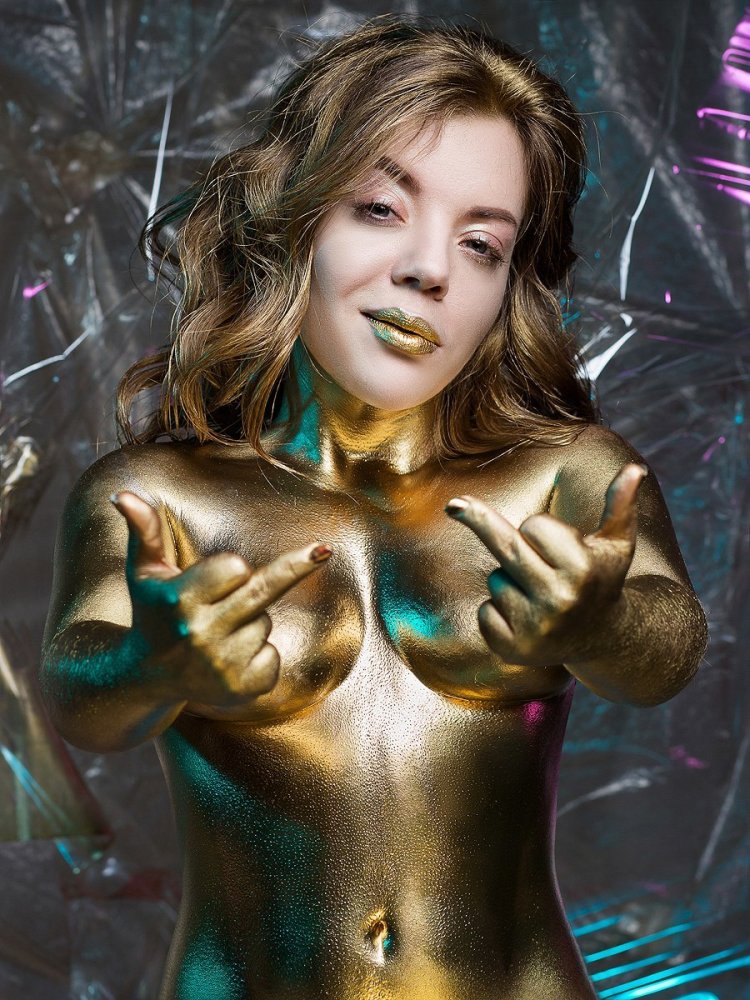 Олимпия Ивлева топлес