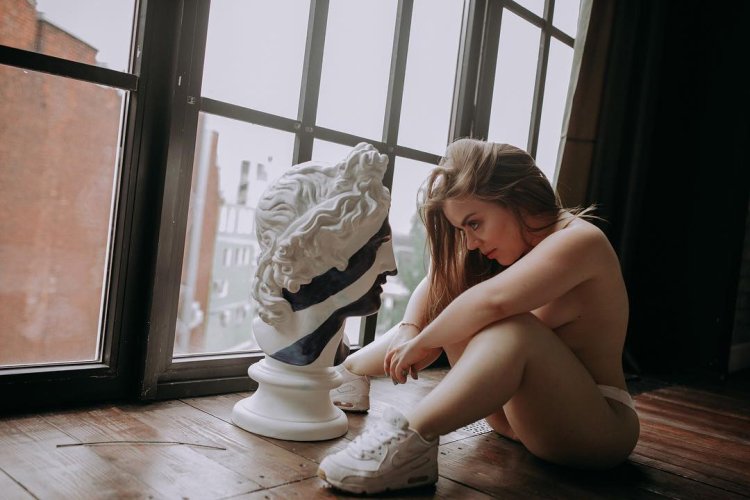 Юлия Юдашкина ню модель