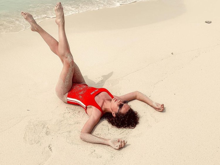 Ангелина Поплавская Максим ню