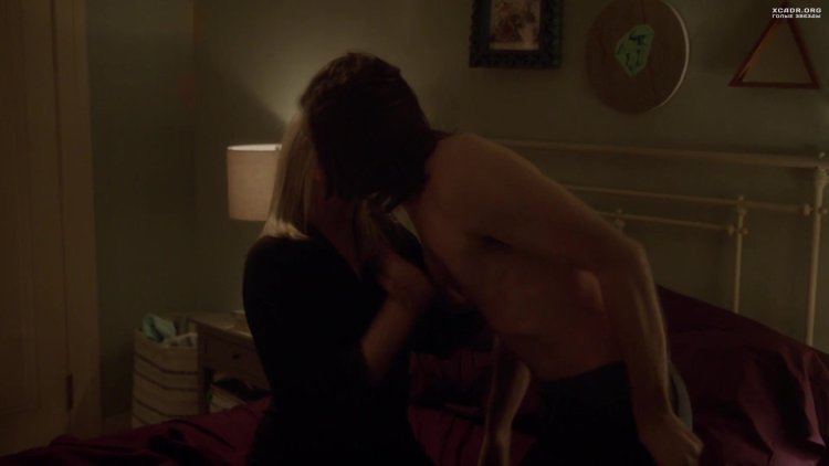 Оливия Тейлор Дадли сиськи