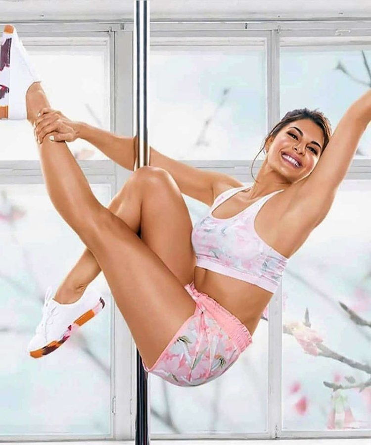 Жаклин Обрадорс американская актриса