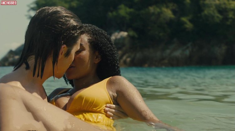 Тело мулатки голая 20 лет