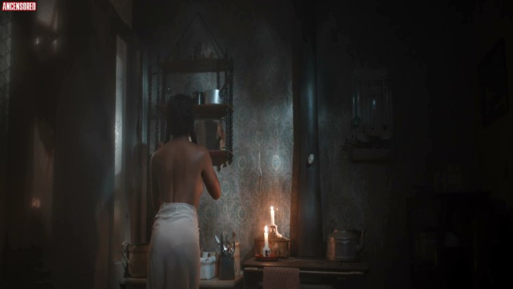 Xxx амандла Стенберг голая