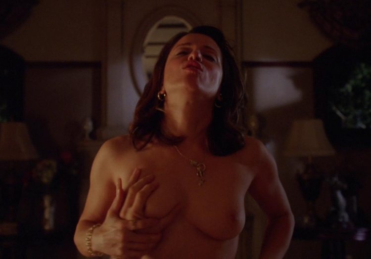 Kathryn Hahn hung s02e01