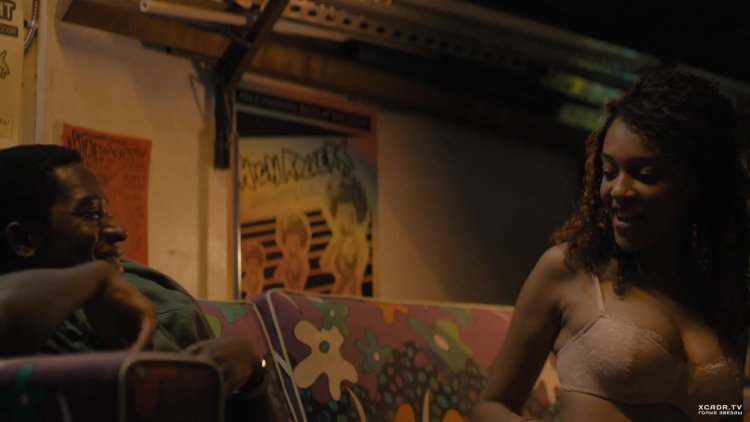 Рейн Эдвардс голая фото