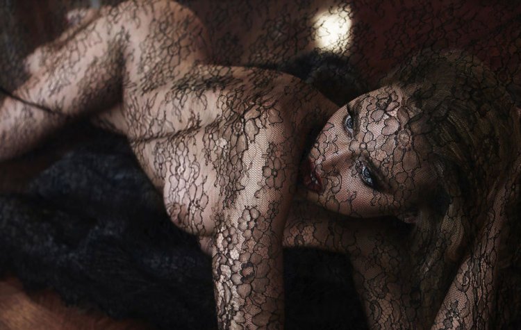 Аллегра Роуз Эдвардс