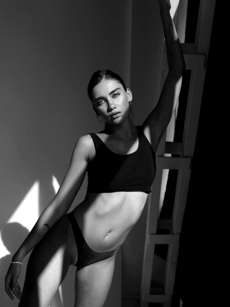 Diamond April Карина Истомина