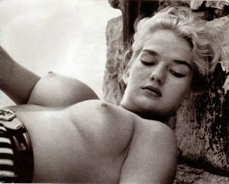 Актриса милен Демонжо ню