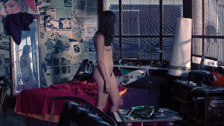 Эллен пейдж фейк голая