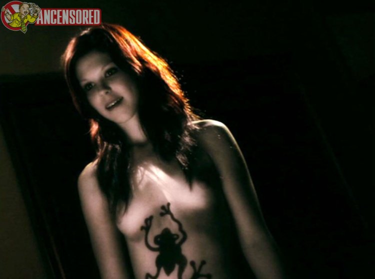 Кэти Белл модель голая