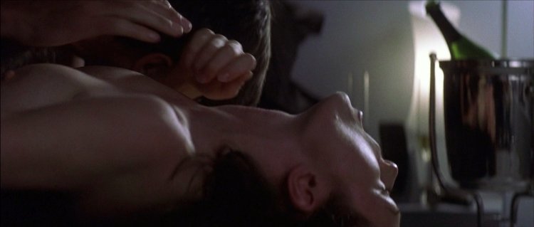 Эротическая сцена