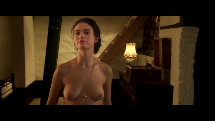 Голая лили джеймс lily james