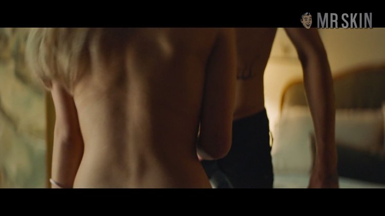 Джозефина Лэнгфорд секси