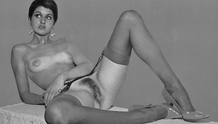 Барбара брыльскаголая