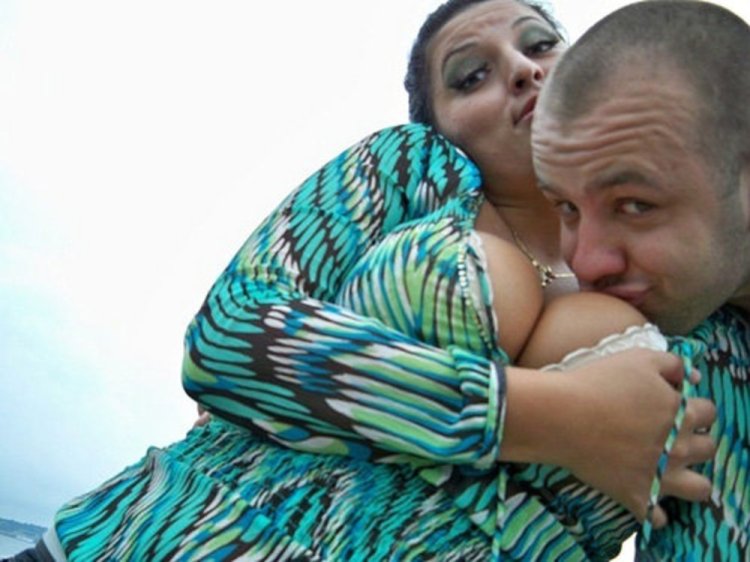 Голая грудь Риммы пенджиевой