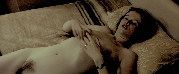 Эмили Уотсон эротические сцены