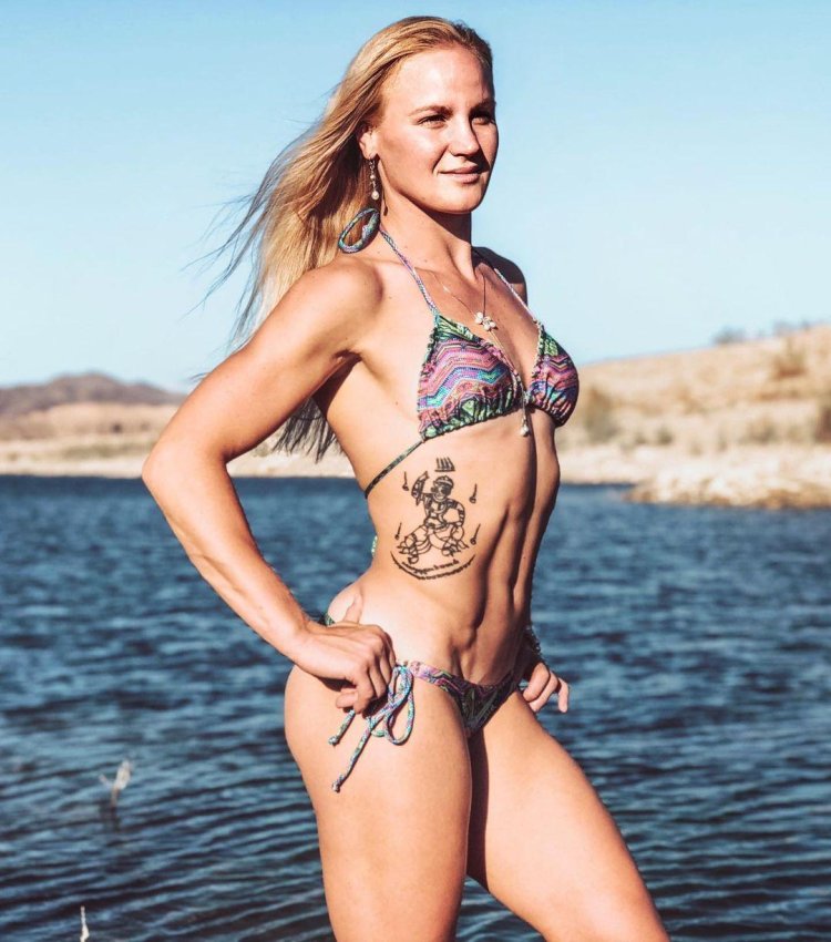 Валя Шевченко UFC