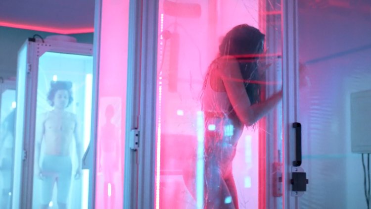 Мэдисон Бэйли голая в кино