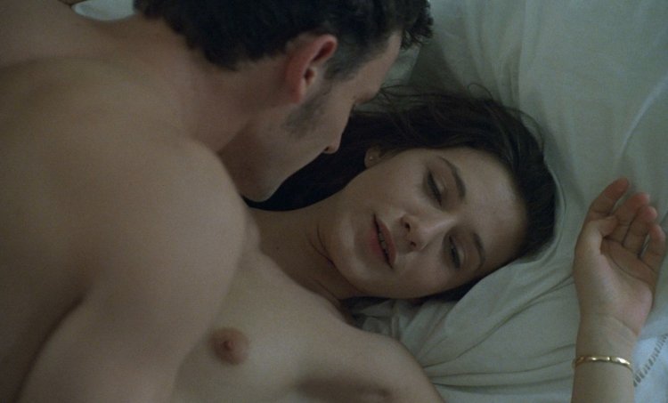 Фильм Баязет Жанна Балибар голая