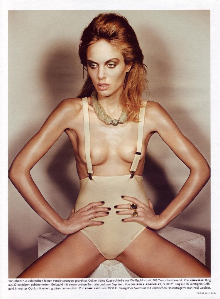 Ри Расмуссен ,красивое влагалище Ри,порно