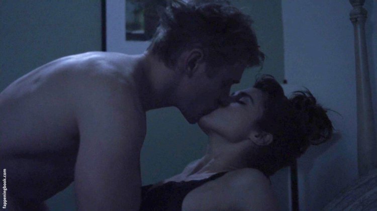 Люси Гриффитс голая фото