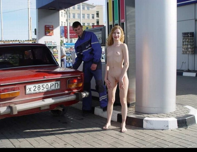 Зрелые голые бабы в машине