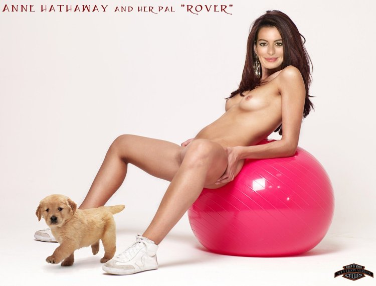 Энн Жакли́н Хэ́тэуэй голая