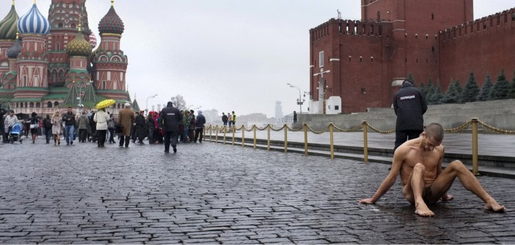 Прибил хозяйство на красной площади