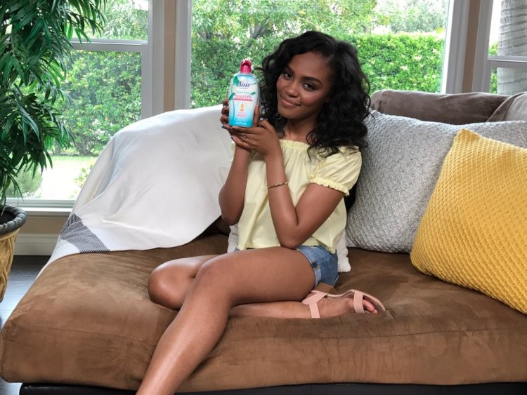 Чайна Энн МАККЛЕЙН голая