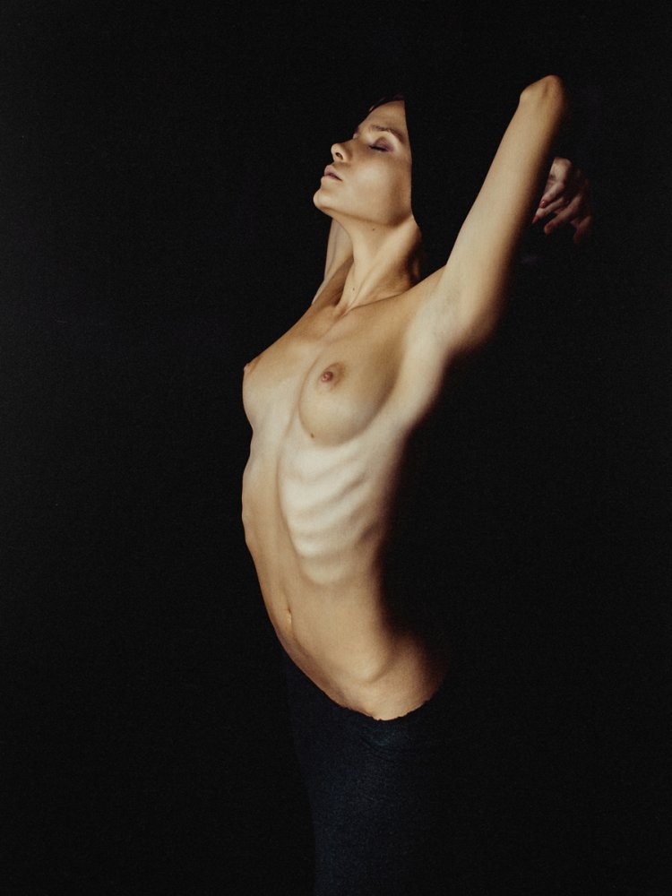 Кристина Макарова попа