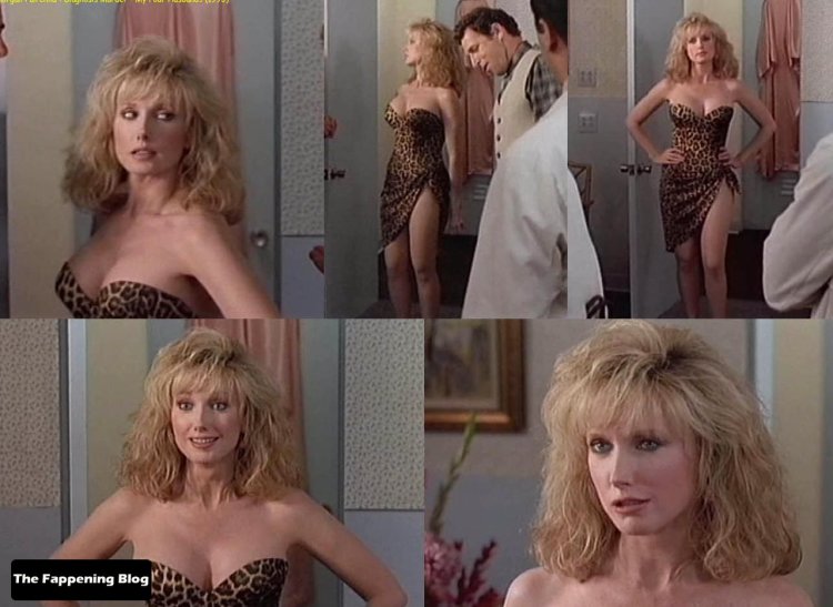 Морган Фэйрчайлд топлес