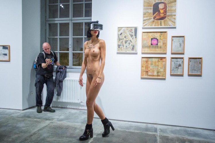 Эротические фото Мила Муаре