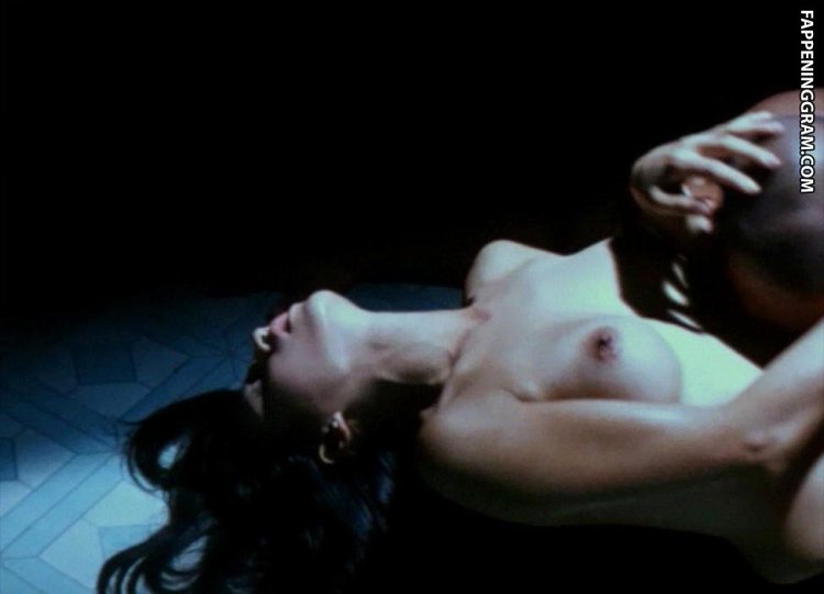 Элис Ив Стартрек голая