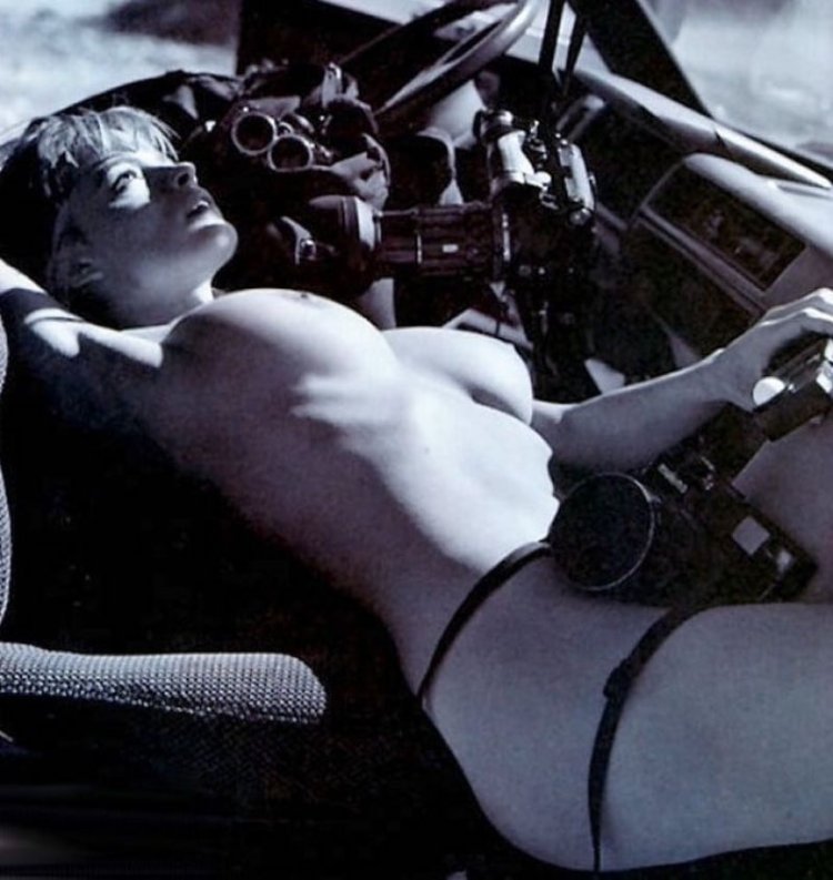 Lisa Marie-эротические обои