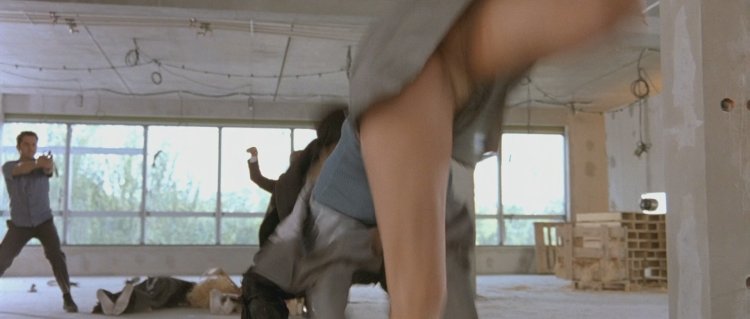 Эмма сьоберг такси 2 драка