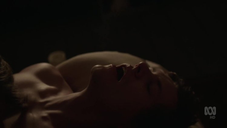 Эротическая сцена