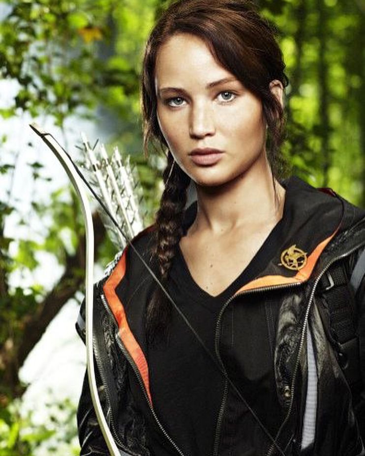 Китнисс стримерша