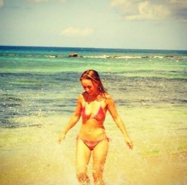 Рина Гришина актриса в купальнике