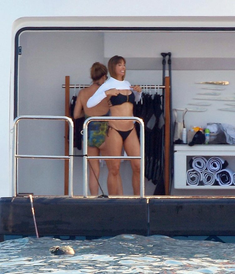 Голая Дженнифер Флавин и Сильвестр Сталлоне