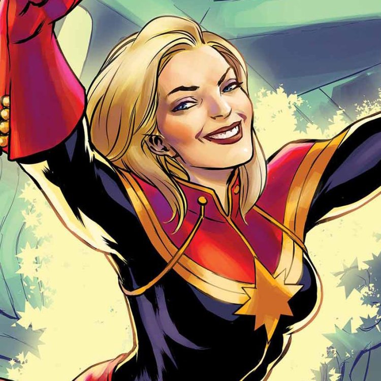 Кэрол Дэнверс Капитан Марвел 18