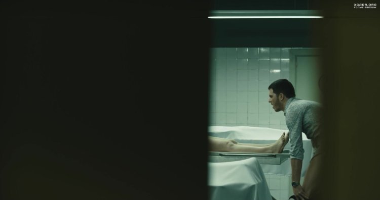 Голые женщины голые в морге