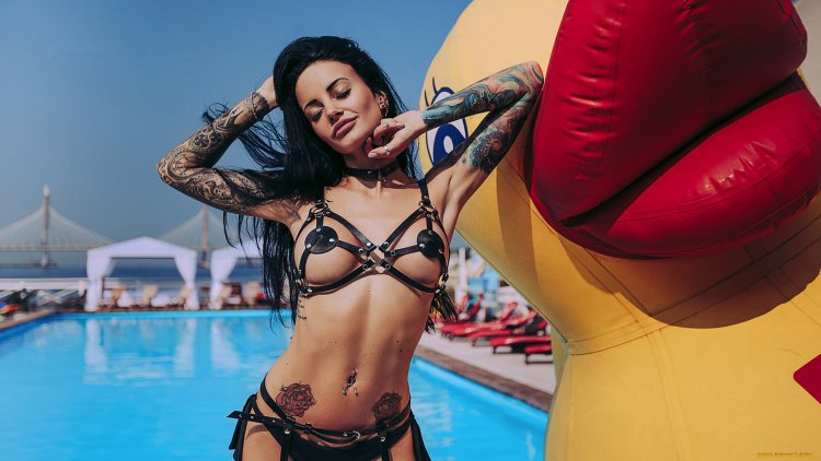 Анна Сахарова (Anya Sugar) ню