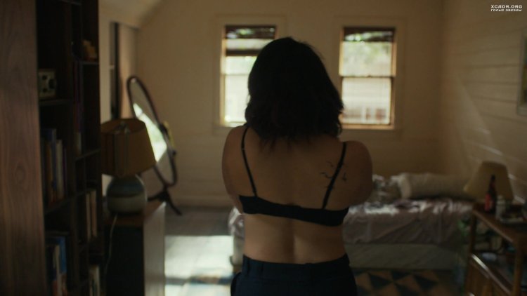 Моника Реймунд постельные сцены